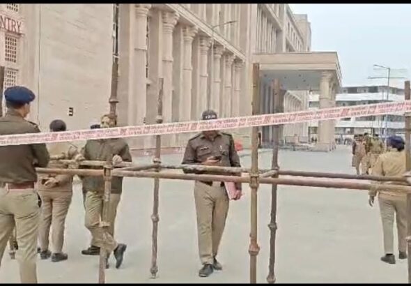 देहरादून जिला न्यायालय