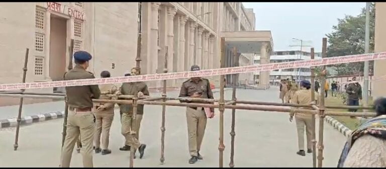 देहरादून जिला न्यायालय