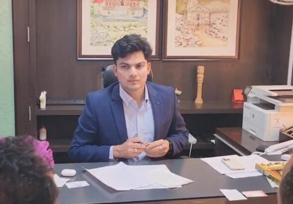 प्रतीक जैन, प्रबंध निदेशक (GMVN)