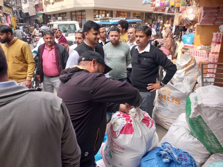 प्लास्टिक के खिलाफ अभियान