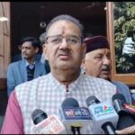 मंत्री गणेश जोशी