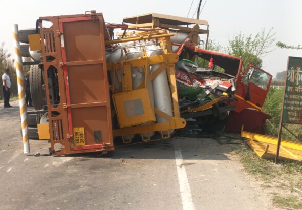 सीएनजी ट्रक एक्सीडेंट