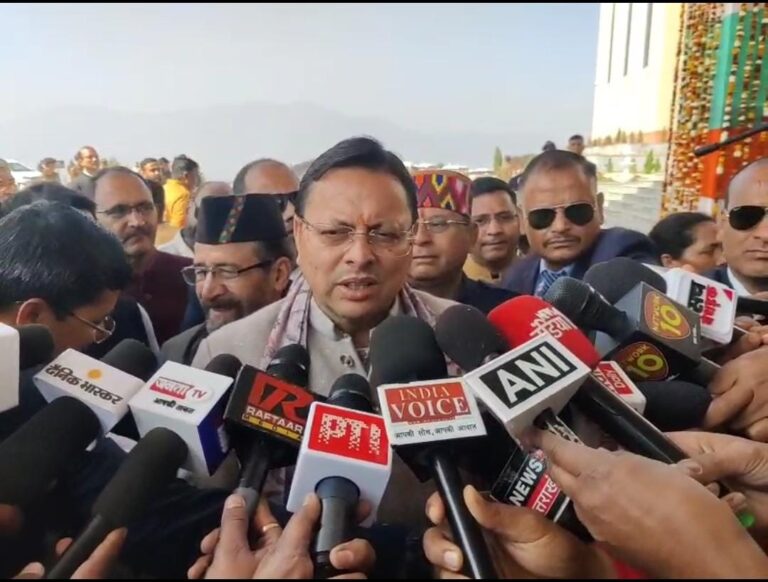 सीएम धामी