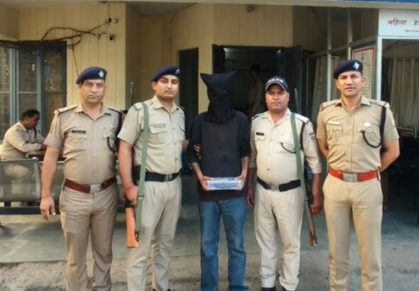 संदिग्ध आतंकी गिरफ्तार