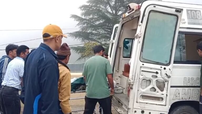 घायल महिला हायर सेंटर रेफर