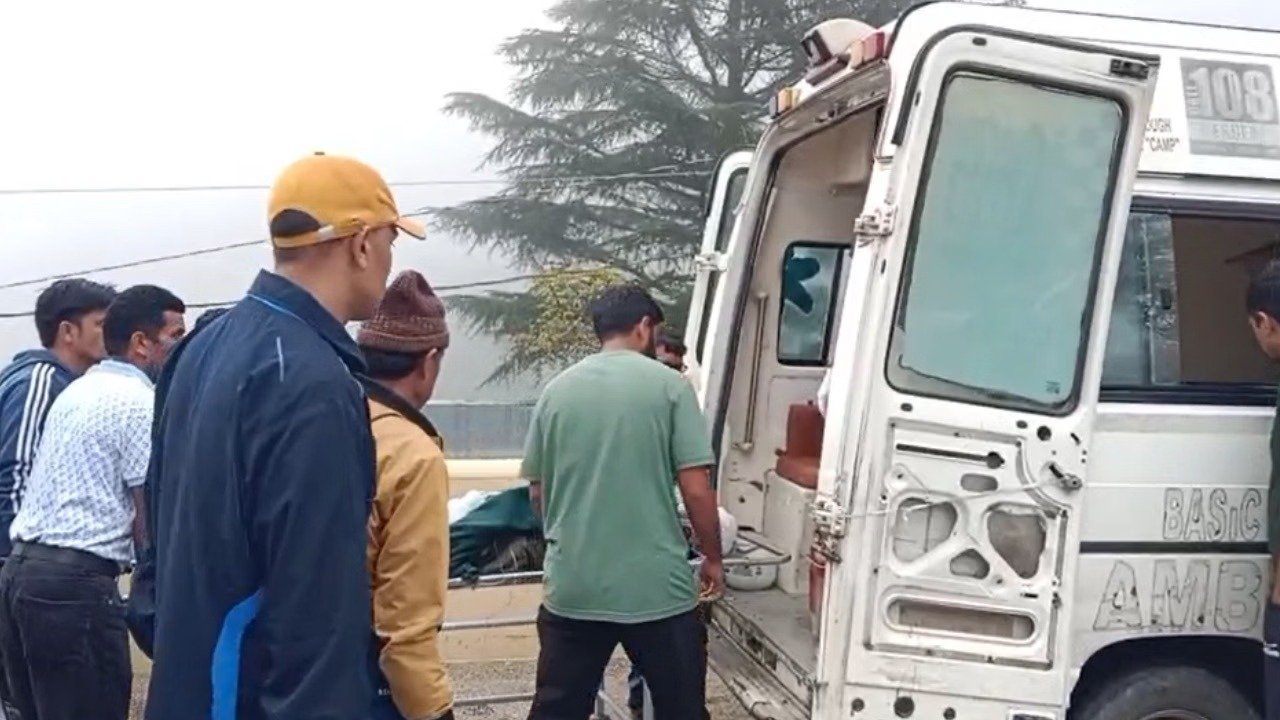 घायल महिला हायर सेंटर रेफर